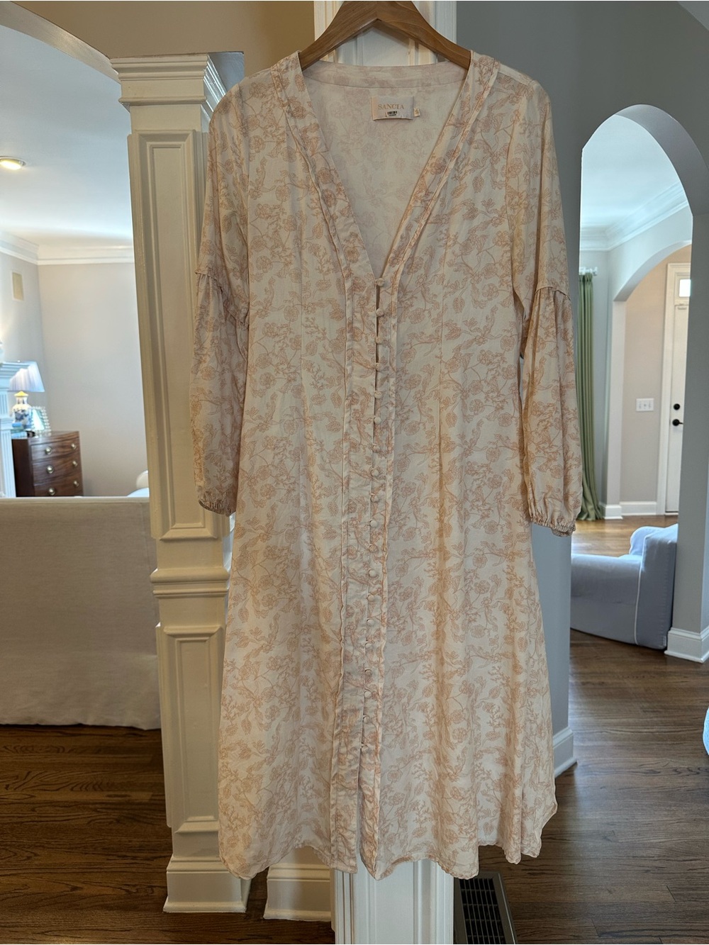 SANCIA Maryse Ivory Floral Midi Dress Small